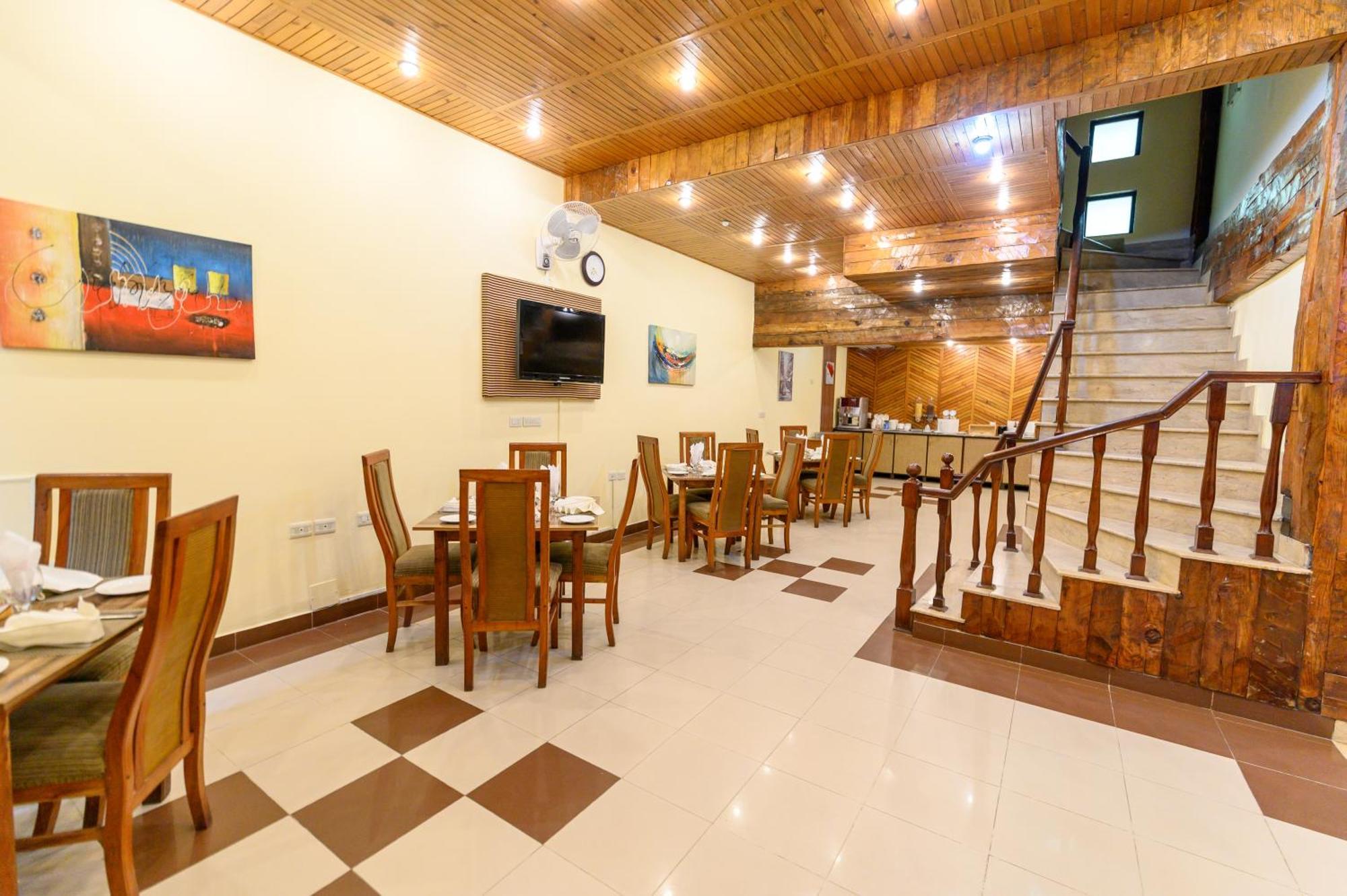 โรงแรมวัน ภูรบัน เมอร์รี ภายนอก รูปภาพ